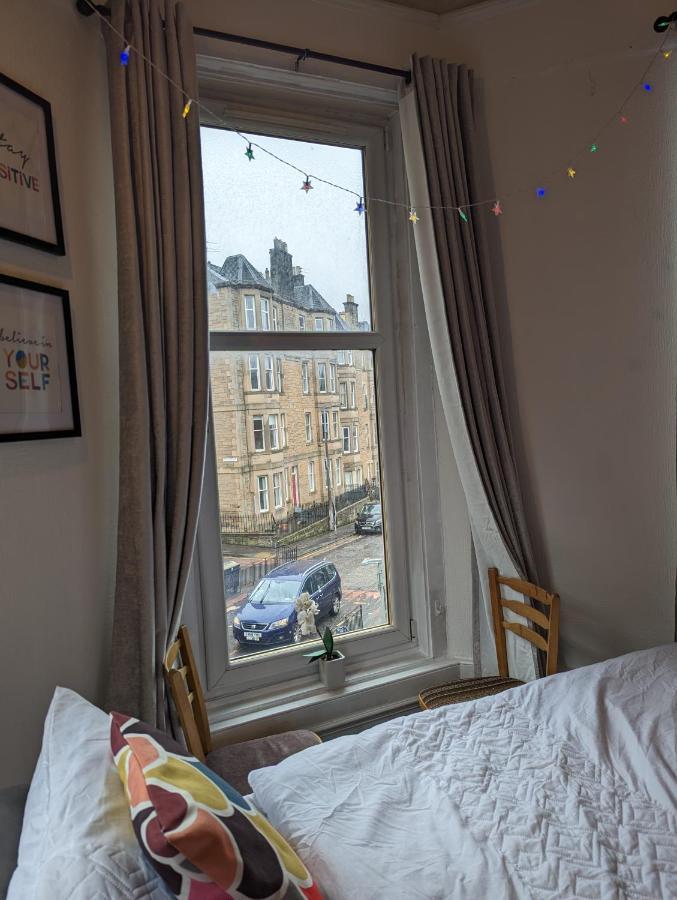 Huge Room In The City Edinburgh Buitenkant foto